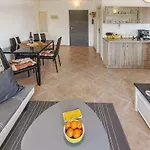 Apartment Lavander 01